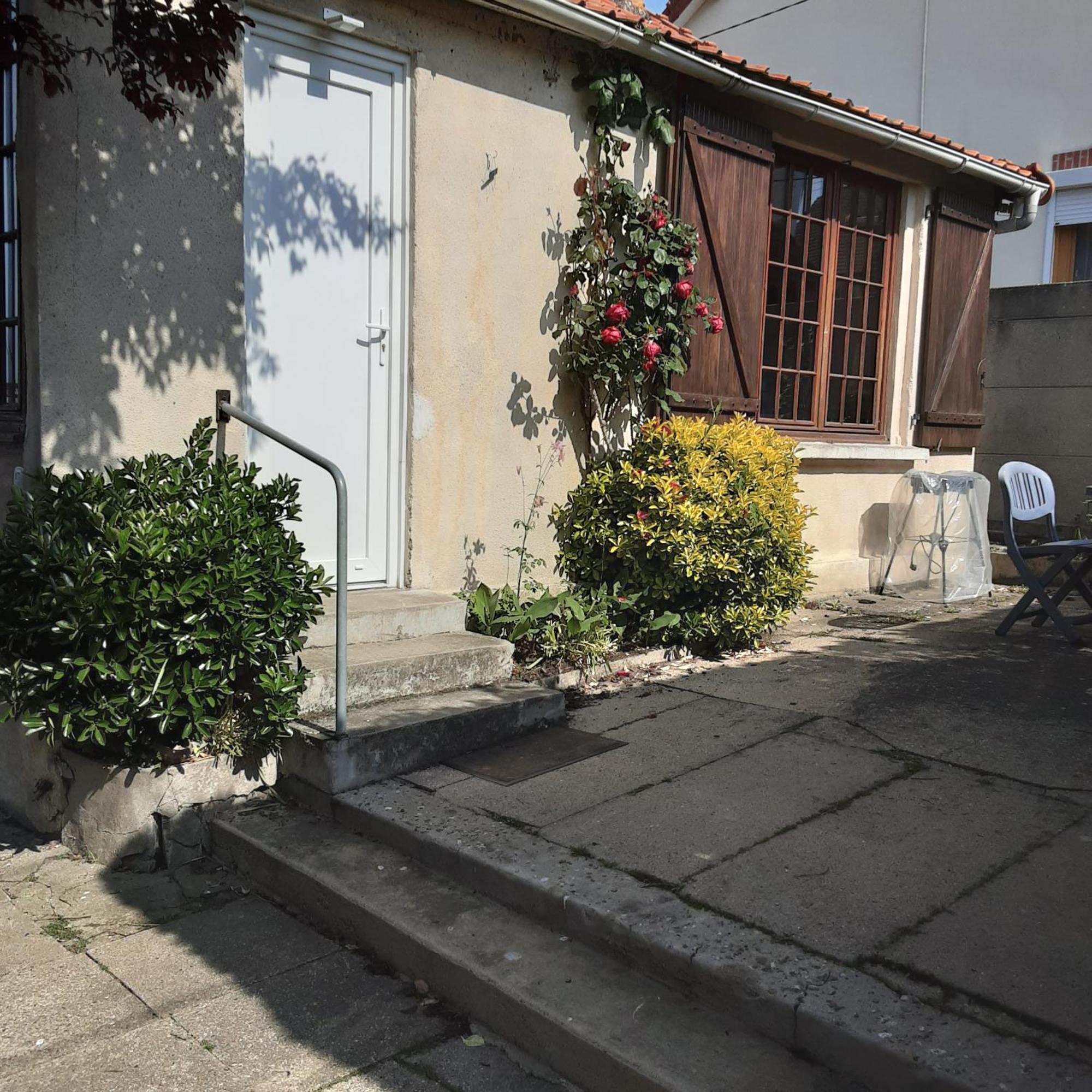 Maison Avec Jardin A Les Bains